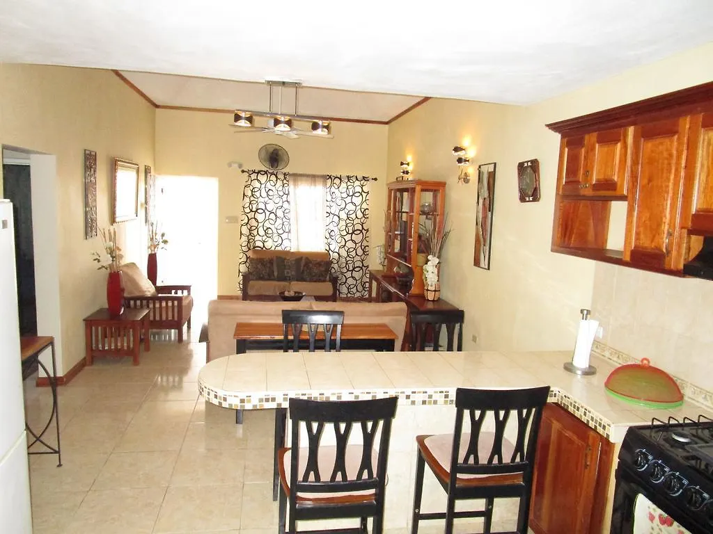 The Residence Portmore Apartments 牙买加